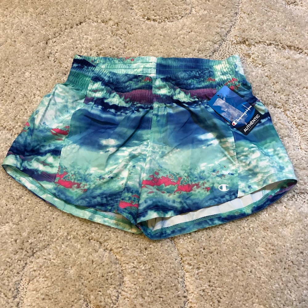 Woman’s Champion Go To  Small NWT